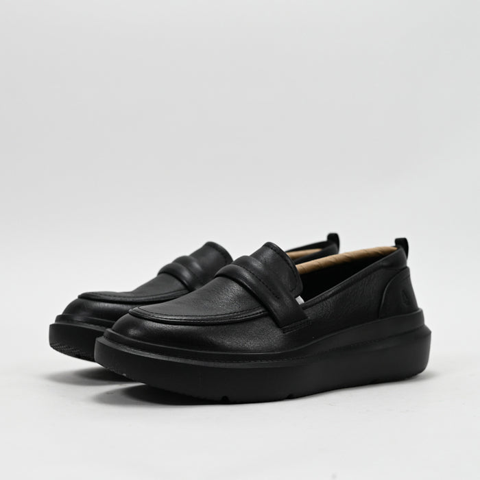 HUSH PUPPIES FOOTWEAR