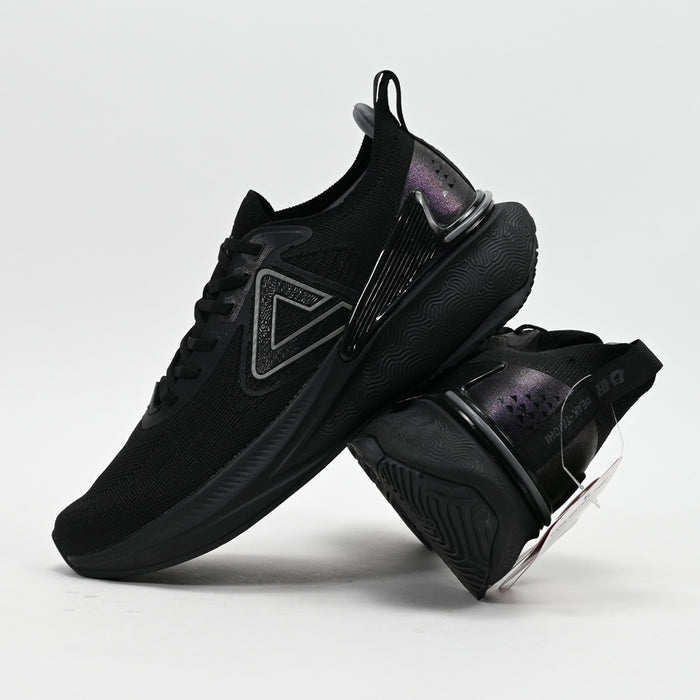 PEAK FOOTWEAR