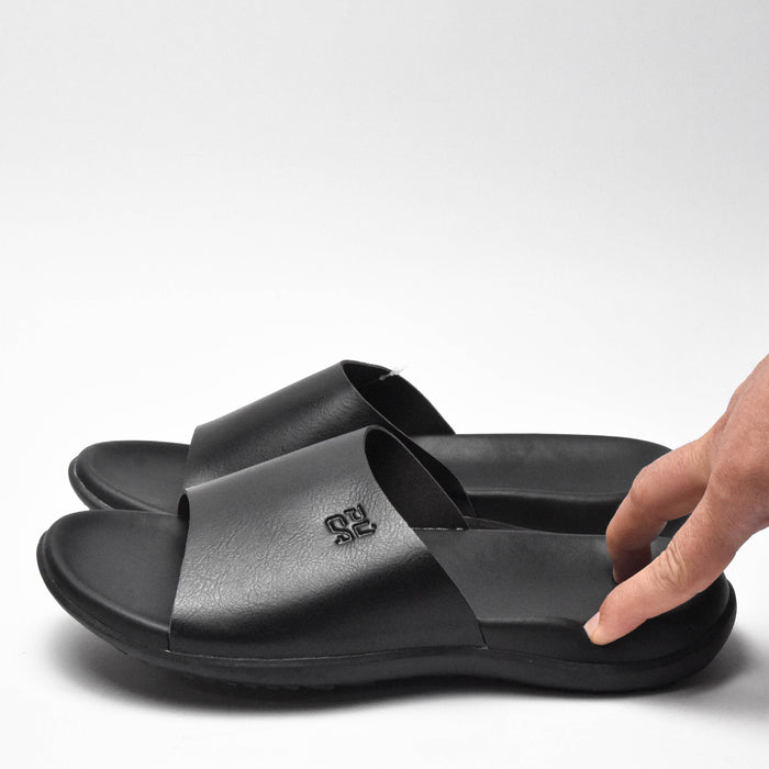 PUCA MEN SPORT SLIPPERS CRATER BLACK