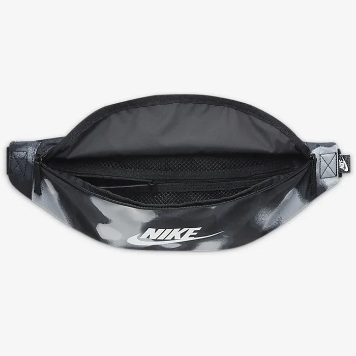Sac banane Nike HERITAGE WAISTPACK ACCS PRNT
