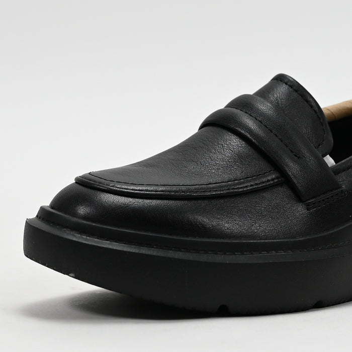 HUSH PUPPIES FOOTWEAR
