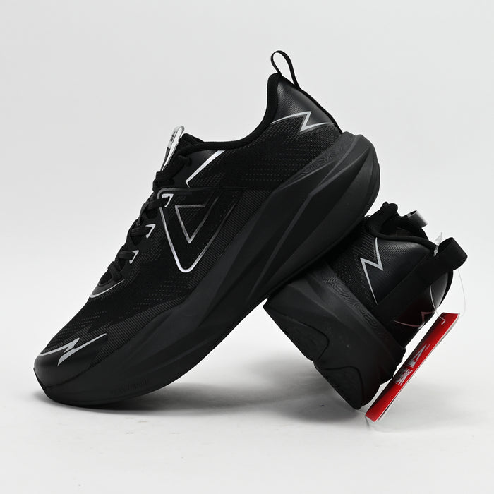 PEAK FOOTWEAR