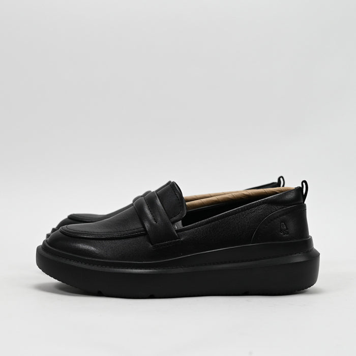 HUSH PUPPIES FOOTWEAR