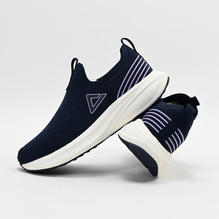 PEAK FOOTWEAR