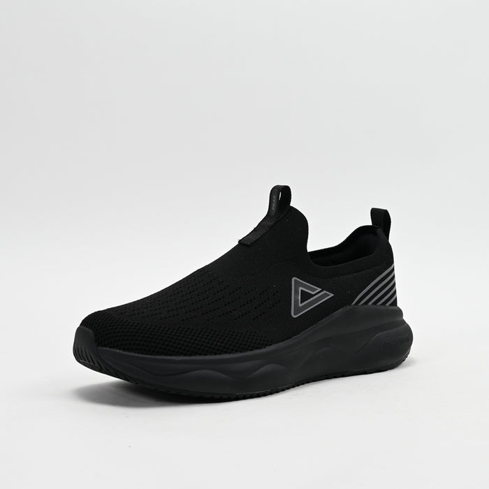 PEAK FOOTWEAR