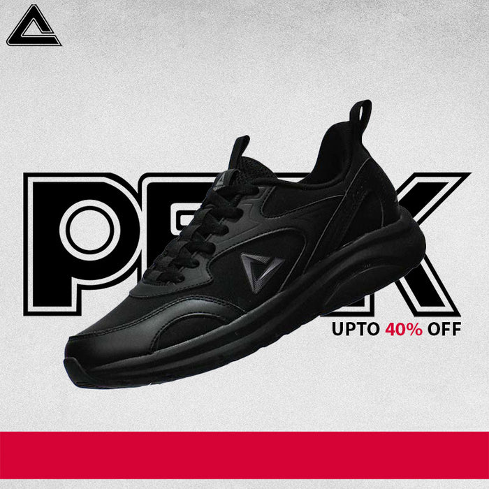 WALKING SHOES - PEAK