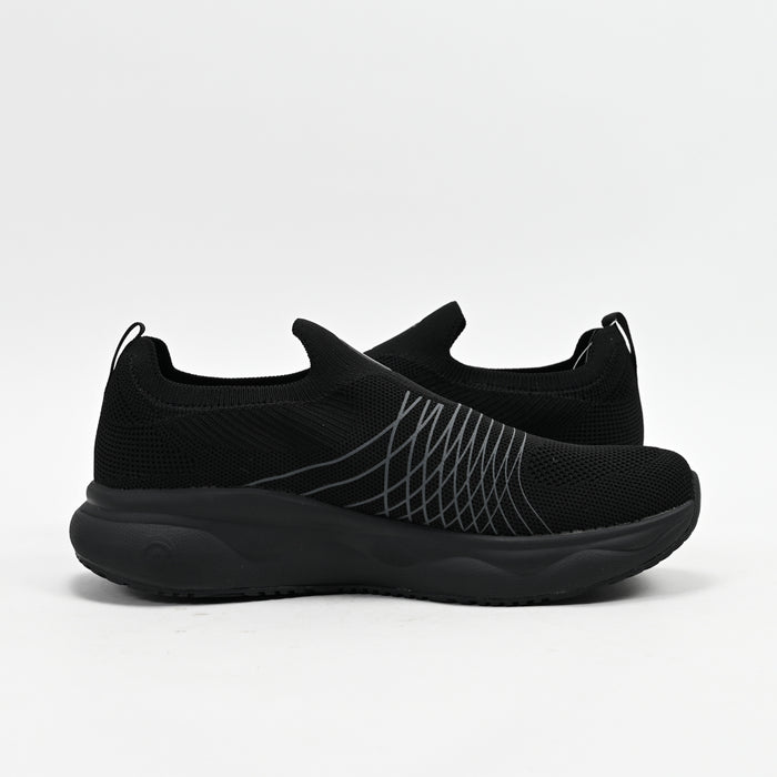 PEAK FOOTWEAR