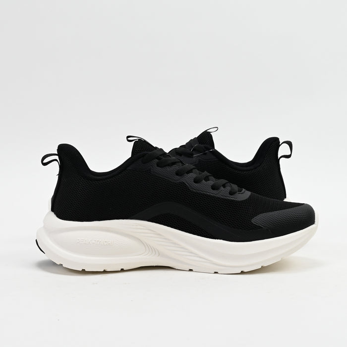 PEAK FOOTWEAR