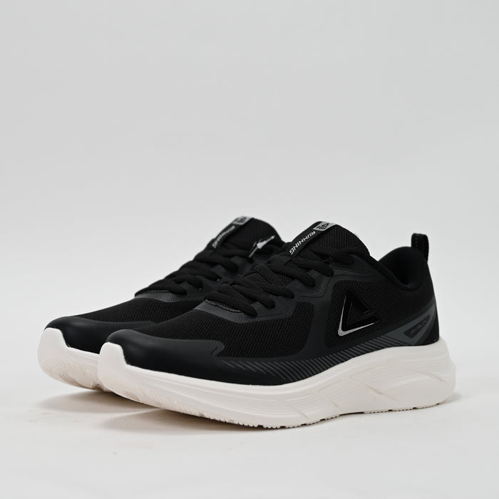 PEAK FOOTWEAR