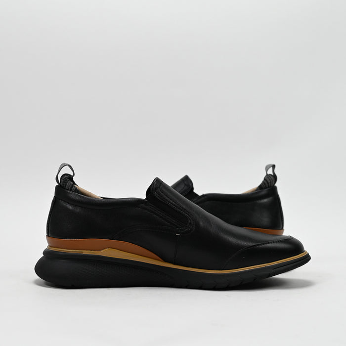 HUSH PUPPIES FOOTWEAR