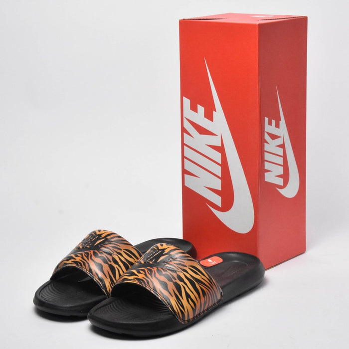 NIKE Victori One Print