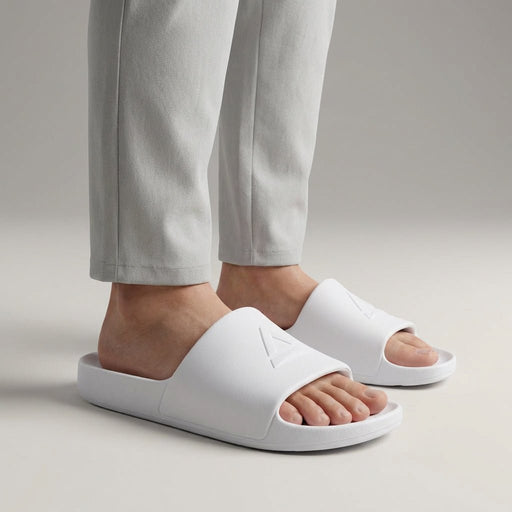 PEAK CLAQUETTES SLIPPERS WHITE