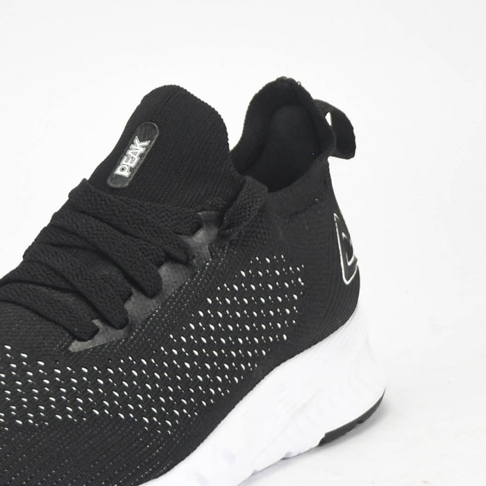 PEAK SHOES