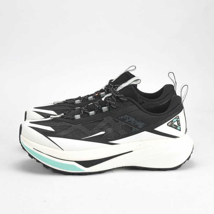PEAK SHOES