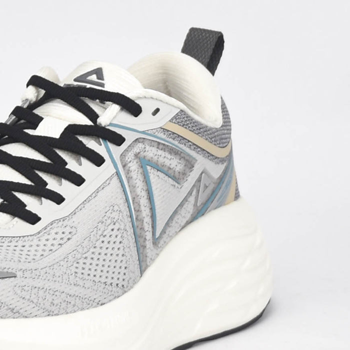 PEAK SHOES