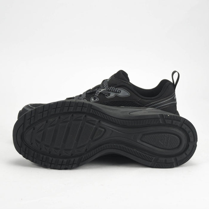 PEAK SHOES