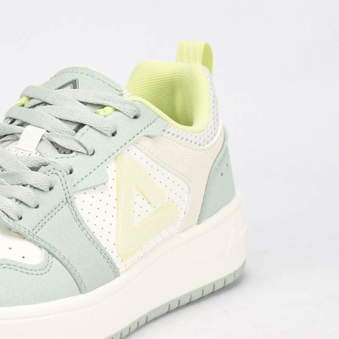 PEAK SHOES