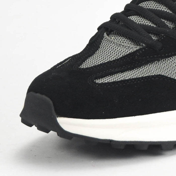 PEAK SHOES