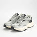 PEAK SHOES