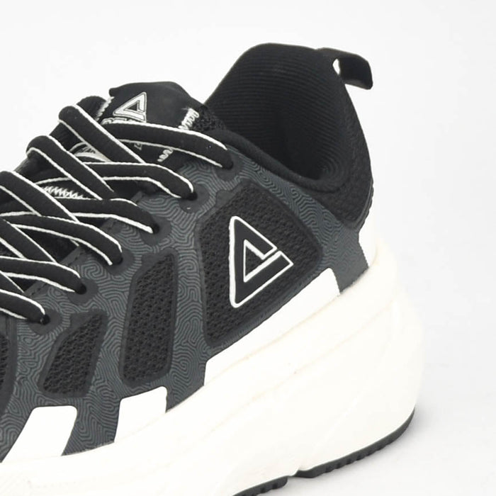 PEAK SHOES