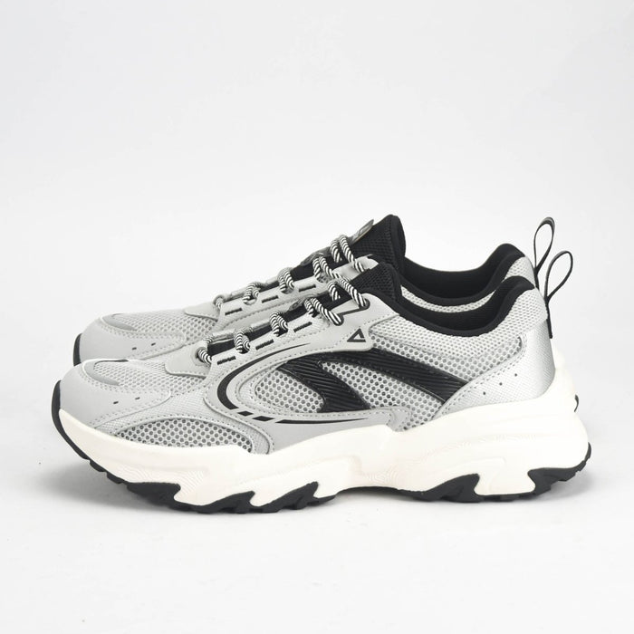 PEAK SHOES