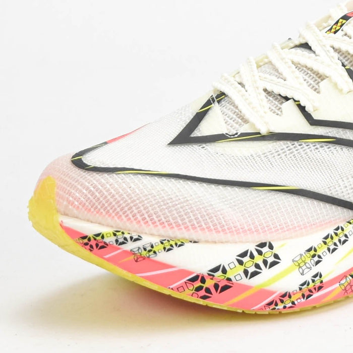 PEAK SHOES