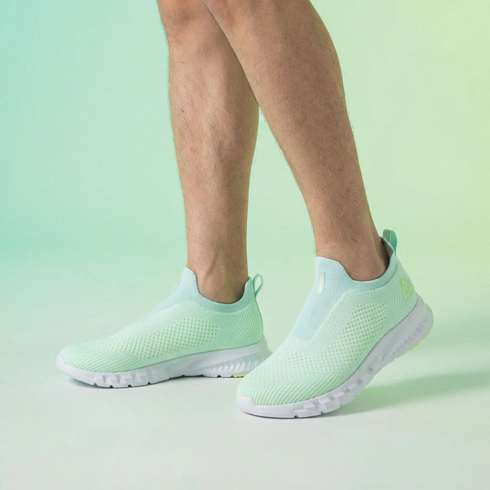 PEAK SHOES