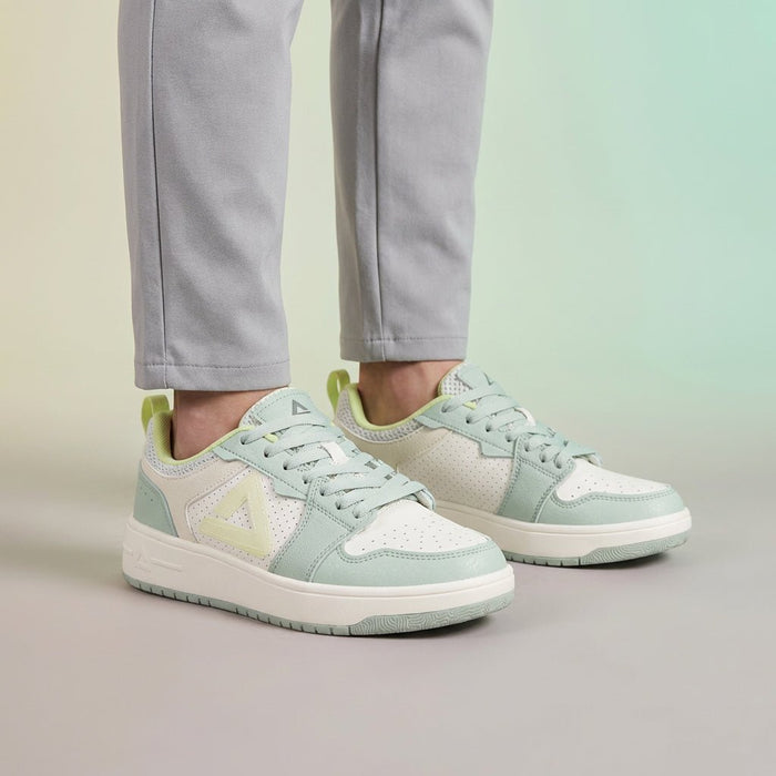 PEAK SHOES